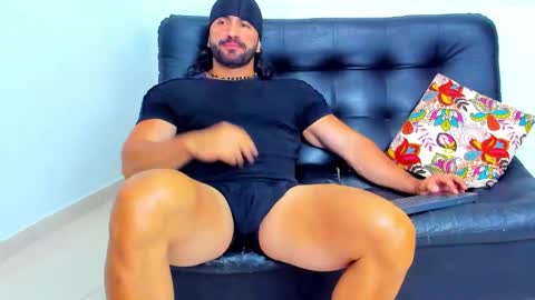 ig alfred walkerm online show from October 2025 01:56:01 AM