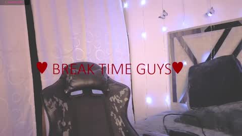 Carolina Join The Fan Club  online show from October 2025 01:58:02 AM