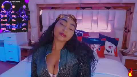 Snapshot of aliana_ross chatting on January 2026 02:47:01 AM aliana_ross online show from January 2026 02:47:01 AM