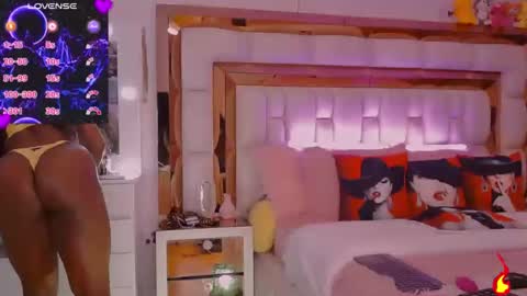 Snapshot of aliana_ross chatting on January 2026 08:39:02 AM aliana_ross online show from January 2026 08:39:02 AM