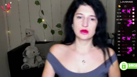 Alianna online show from February 2025 06:40:01 AM