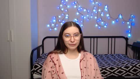 Alice online show from January 2025 10:55:01 PM