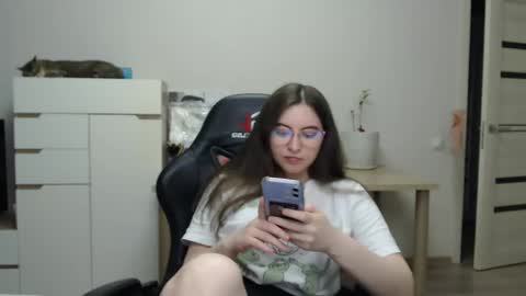 Snapshot of alice_________________________ chatting on May 2026 04:59:02 PM Alice online show from May 2026 04:59:02 PM
