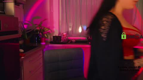 A R Y A  T I A online show from December 2024 08:38:02 PM