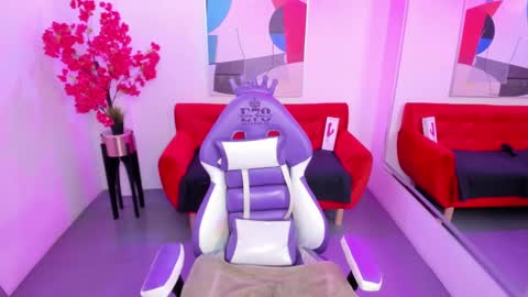 Snapshot of alice_candace chatting on February 2025 03:19:02 PM Alice online show from February 2025 03:19:02 PM