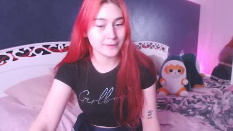 Snapshot of alice_clark13 chatting on January 2026 01:06:02 PM Alis online show from January 2026 01:06:02 PM