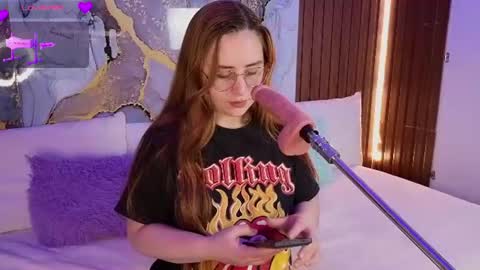 Mey online show from July 2026 03:44:01 AM