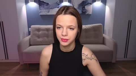 Alice online show from November 2025 08:40:01 PM