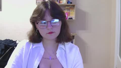 alice_glamour online show from March 2026 04:23:01 PM