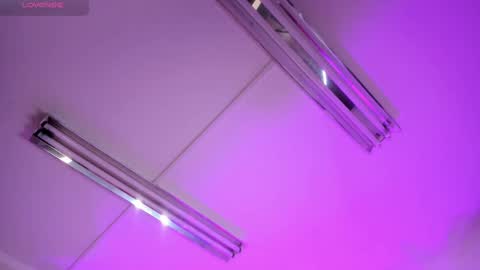 Alice Graay  online show from February 2025 09:33:01 AM