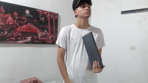 alice online show from September 2025 08:21:01 PM