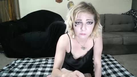 alice_leray online show from June 2026 02:12:01 AM