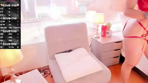 Alice  online show from October 2025 09:12:02 PM