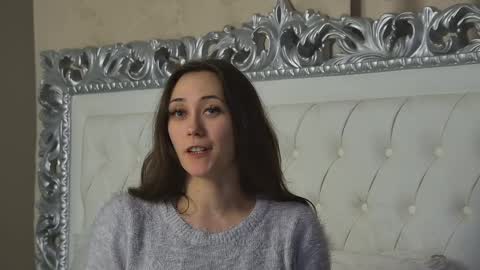 AliceMunro online show from April 2026 08:35:02 PM