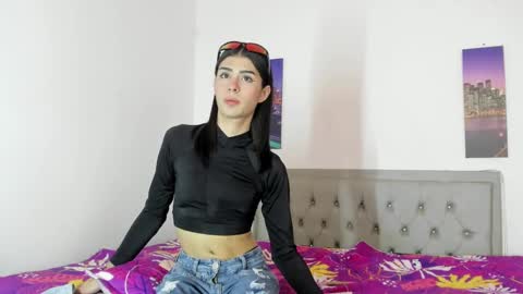 Alice Oceans.  online show from December 2024 05:55:01 AM