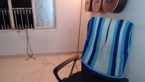 Alicia Aldara online show from November 2025 03:17:01 AM