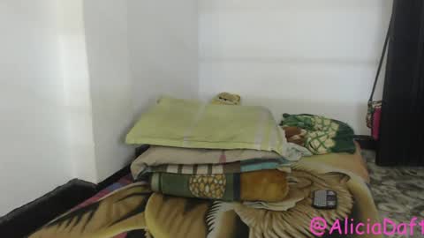 Alicia Aldara online show from July 2026 02:52:02 PM