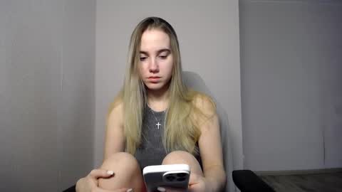 Snapshot of alice_rays_ chatting on January 2026 02:59:02 AM Alice online show from January 2026 02:59:02 AM