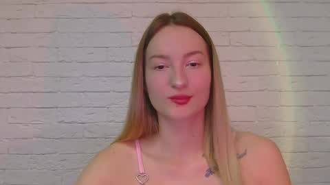 Snapshot of alice_sweet_01 chatting on November 2025 03:34:02 PM Alice online show from November 2025 03:34:02 PM