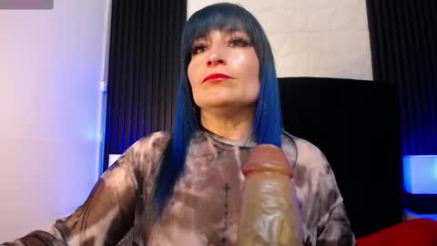 Alice online show from October 2025 07:12:02 PM