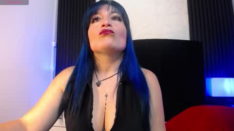 Alice online show from October 2025 05:35:01 PM