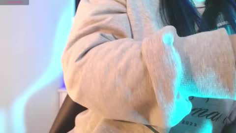 Alice online show from November 2025 05:58:02 PM