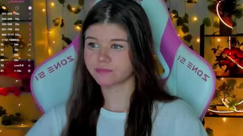 Alice online show from December 2025 07:49:01 AM