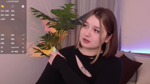 Snapshot of alice_walters chatting on January 2025 03:33:01 PM Alice online show from January 2025 03:33:01 PM