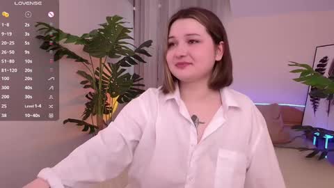 Snapshot of alice_walters chatting on March 2025 03:23:02 PM Alice online show from March 2025 03:23:02 PM