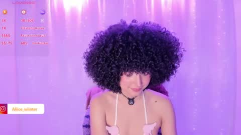 Alice  online show from February 2025 09:22:01 PM