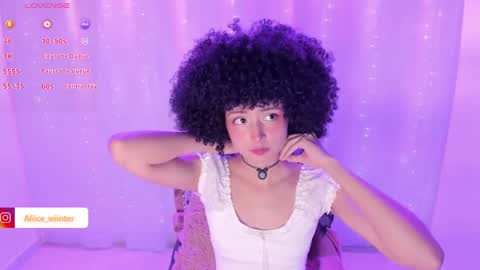 Alice  online show from February 2025 09:05:02 PM