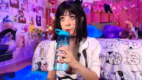     online show from July 2026 09:52:02 PM
