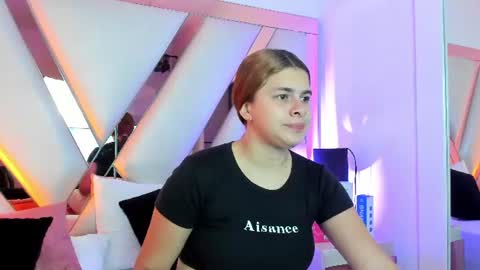 AliceCruz online show from July 2026 04:42:02 PM