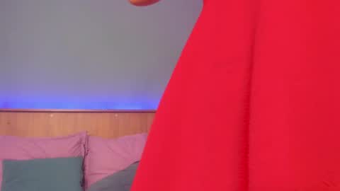 Alice Cullen online show from September 2025 01:49:01 PM