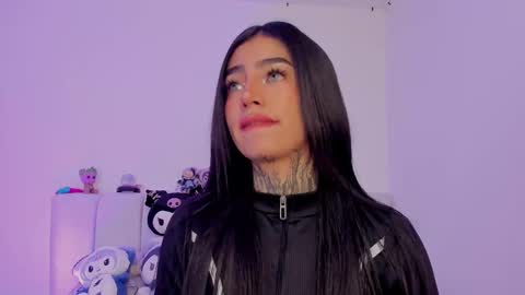 Snapshot of alicee_0 chatting on September 2025 05:06:01 PM Alice online show from September 2025 05:06:01 PM