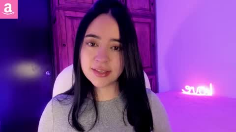 Snapshot of alicee_2 chatting on February 2025 09:05:02 PM Aliceee .. 97YP9VWGZHrefnav wishlist lists 1 online show from February 2025 09:05:02 PM