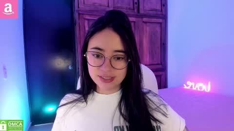 Snapshot of alicee_2 chatting on September 2025 02:05:02 PM Aliceee .. 97YP9VWGZHrefnav wishlist lists 1 online show from September 2025 02:05:02 PM