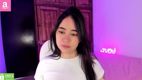 Snapshot of alicee_2 chatting on February 2026 05:11:01 PM Aliceee .. 97YP9VWGZHrefnav wishlist lists 1 online show from February 2026 05:11:01 PM