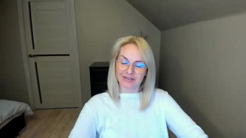 Alicee online show from February 2025 09:05:02 PM