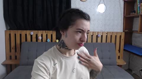 alicee_logan_ online show from December 2024 12:48:02 AM