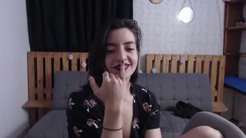 alicee_logan_ online show from December 2024 04:18:02 AM