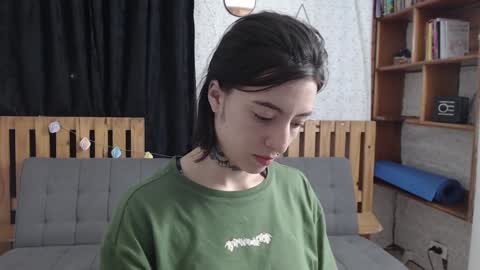 alicee_logan_ online show from December 2024 02:01:02 AM