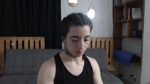 alicee_logan_ online show from February 2025 01:23:01 AM