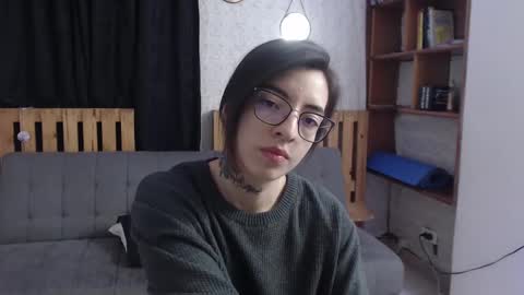 alicee_logan_ online show from February 2025 04:55:01 AM