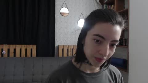 alicee_logan_ online show from February 2025 01:50:02 AM