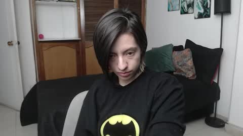 alicee_logan_ online show from December 2025 02:10:02 AM