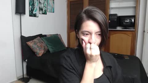 alicee_logan_ online show from January 2026 01:42:02 AM