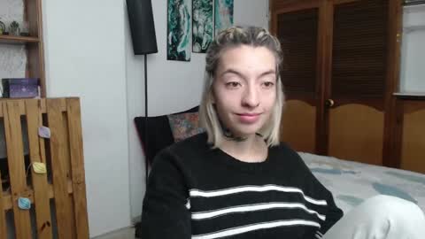 Snapshot of alicee_logan_ chatting on April 2026 04:30:01 AM alicee_logan_ online show from April 2026 04:30:01 AM