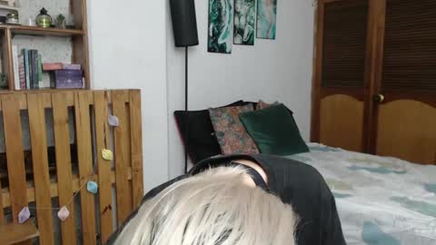 Snapshot of alicee_logan_ chatting on April 2026 02:25:01 AM alicee_logan_ online show from April 2026 02:25:01 AM
