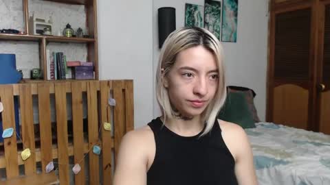 Snapshot of alicee_logan_ chatting on April 2026 02:03:02 AM alicee_logan_ online show from April 2026 02:03:02 AM